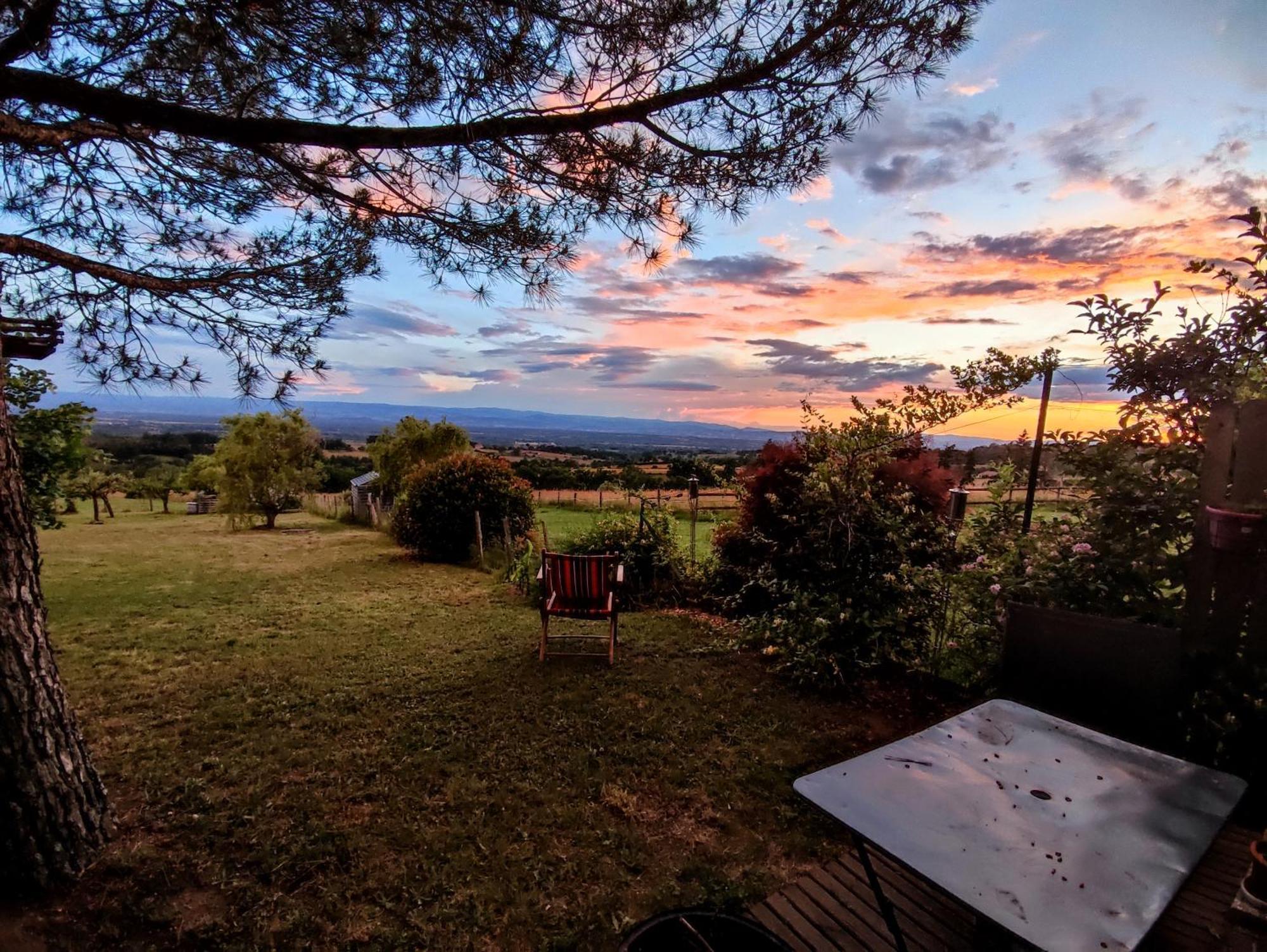 Maison De Campagne Vue Panoramique Rozier-en-Donzy Esterno foto